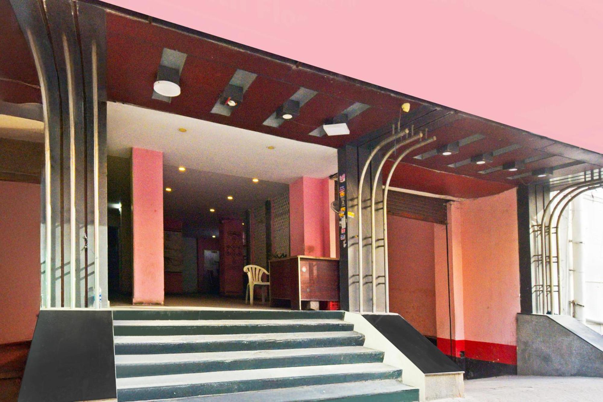 Super Townhouse Ameerpet Balkampet Road Hyderabad Exterior photo