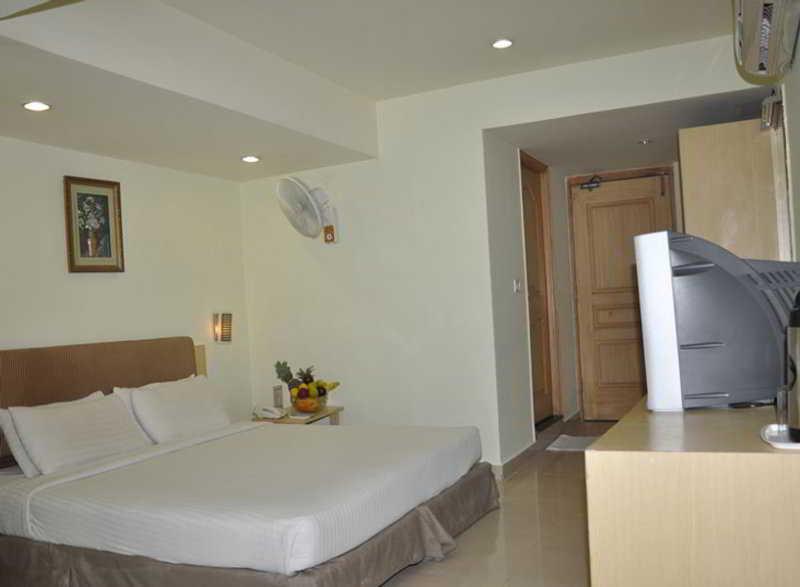 Super Townhouse Ameerpet Balkampet Road Hyderabad Exterior photo